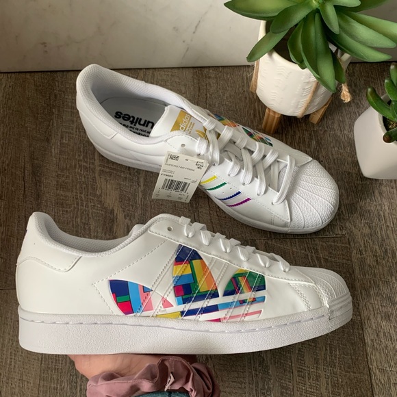 adidas Superstar Pride Shoes - Picture 9 of 11